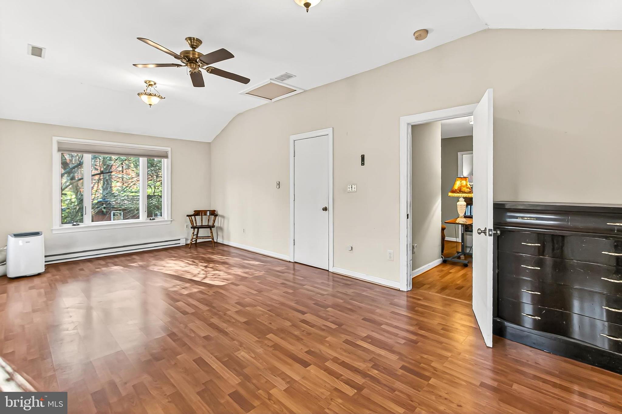 11415 FAIRFAX STATION ROAD