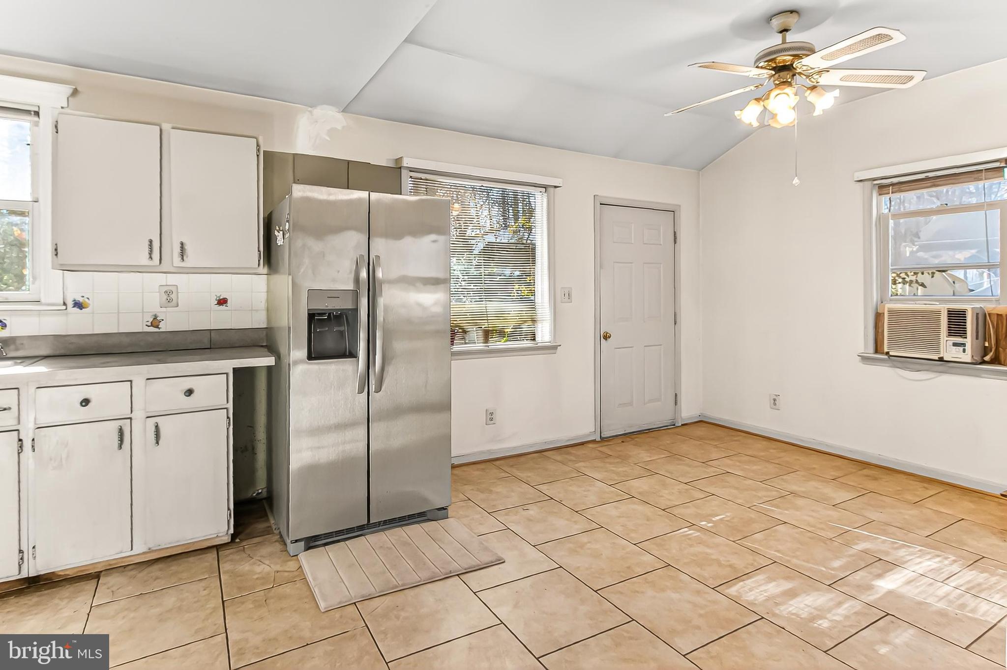 11415 FAIRFAX STATION ROAD