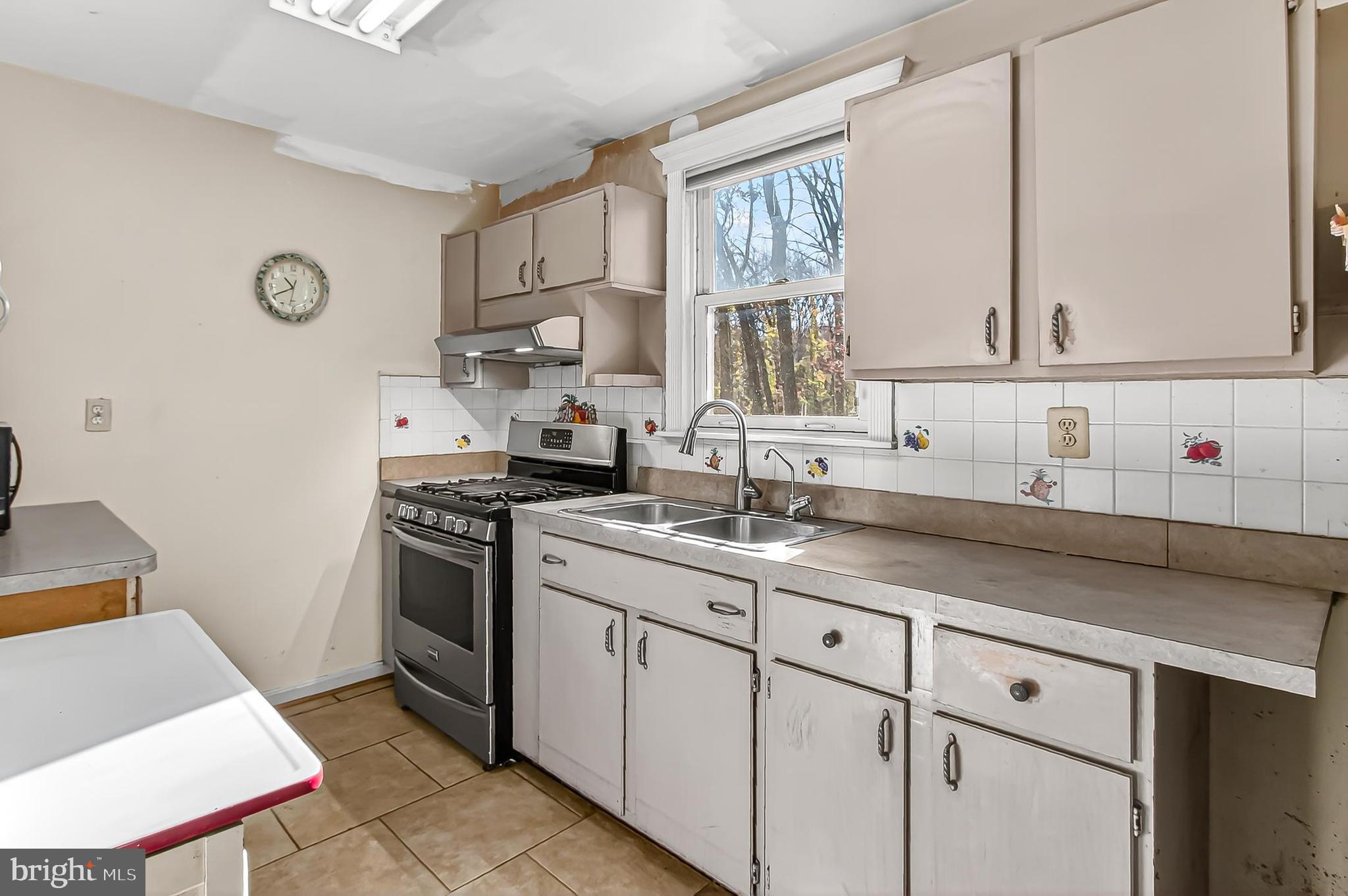 11415 FAIRFAX STATION ROAD