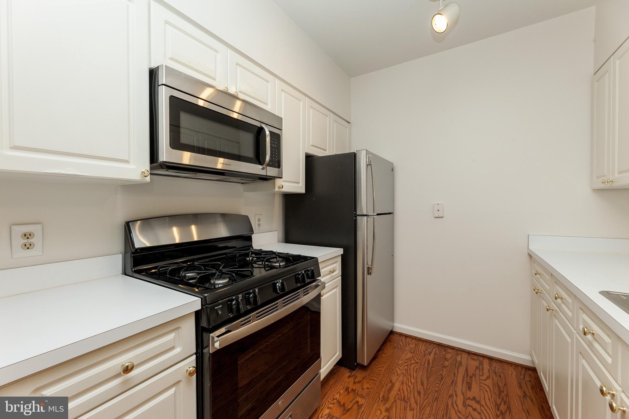 2204 WESTCOURT LANE 201