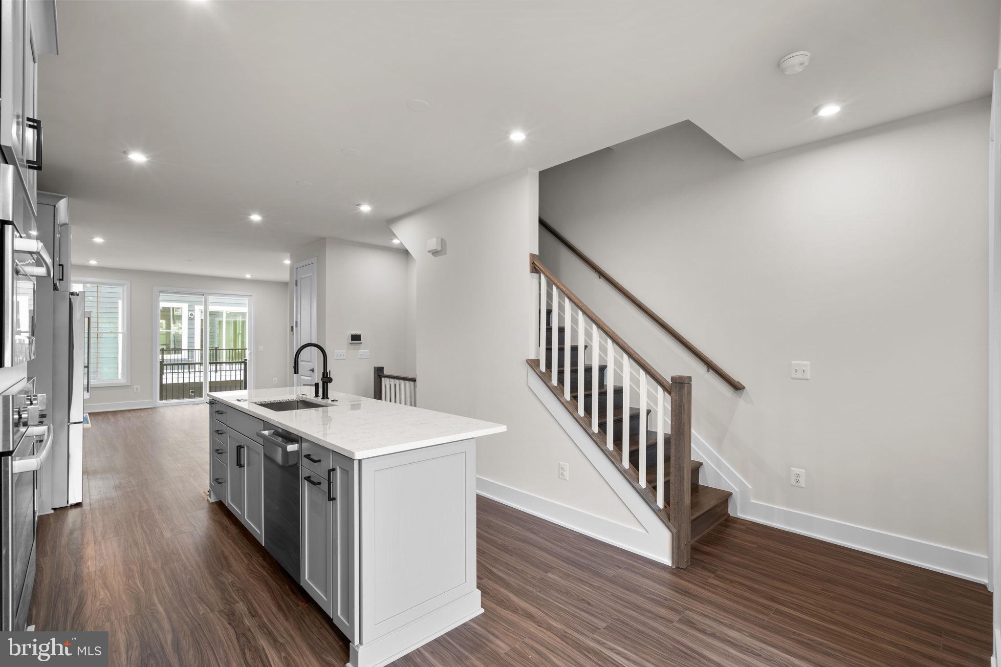 2676 RIVER BIRCH ROAD