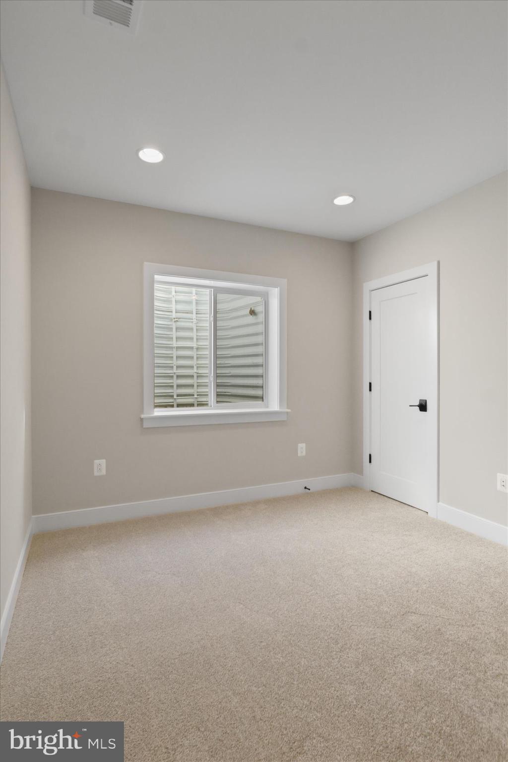 1416 DESALE STREET SW