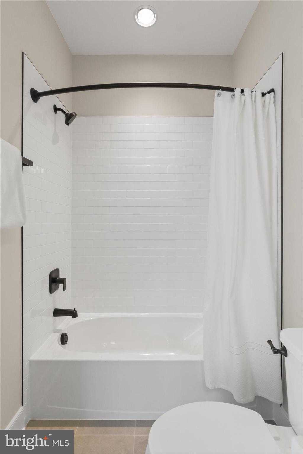 1416 DESALE STREET SW