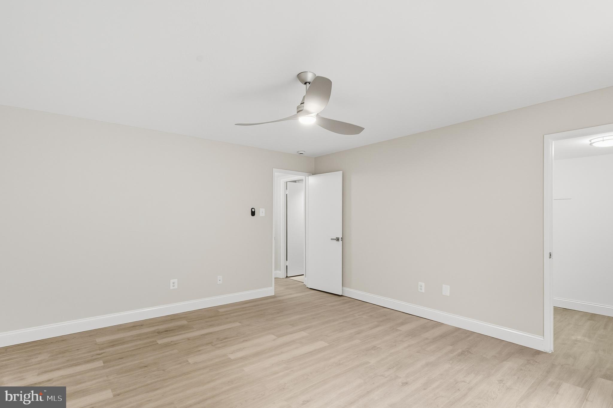 1664 PARKCREST CIRCLE 200