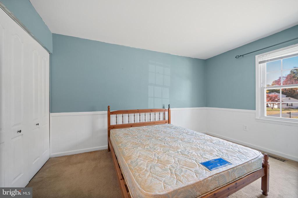2335 ROSEDOWN DRIVE