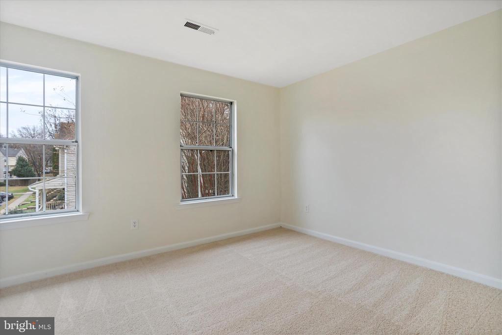 5716 OSPREY COURT
