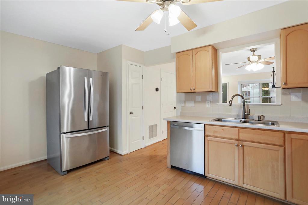 5716 OSPREY COURT