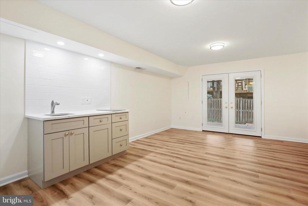 5716 OSPREY COURT