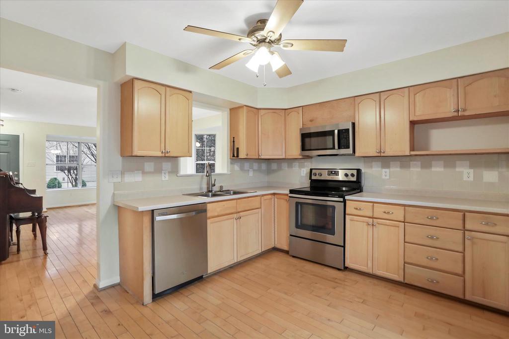 5716 OSPREY COURT