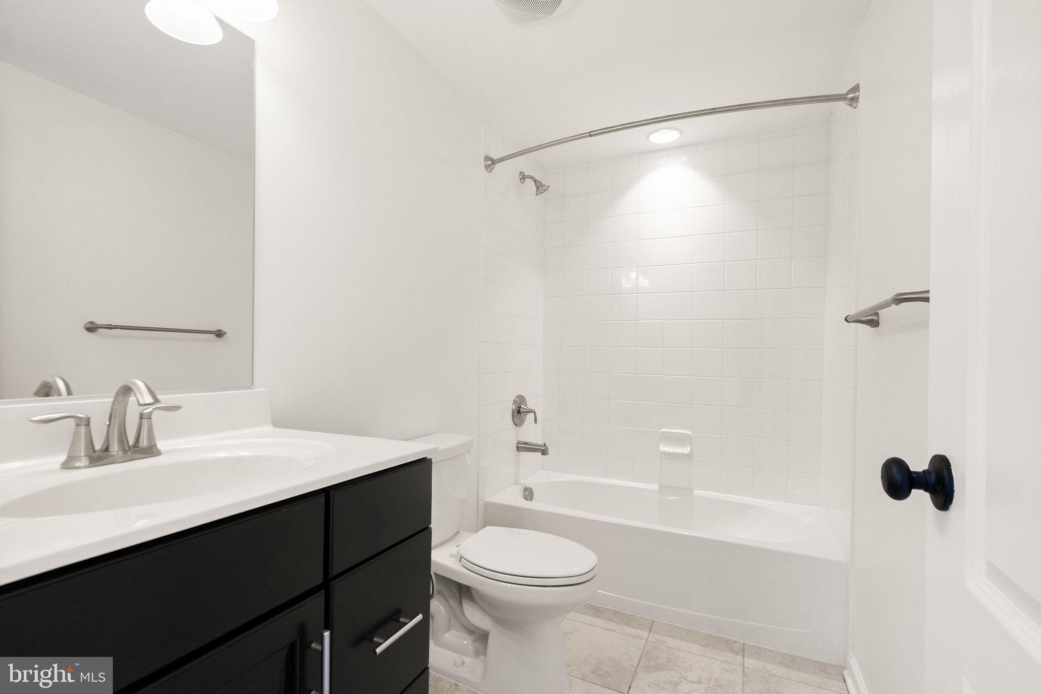 13650 AIR AND SPACE MUSEUM PARKWAY