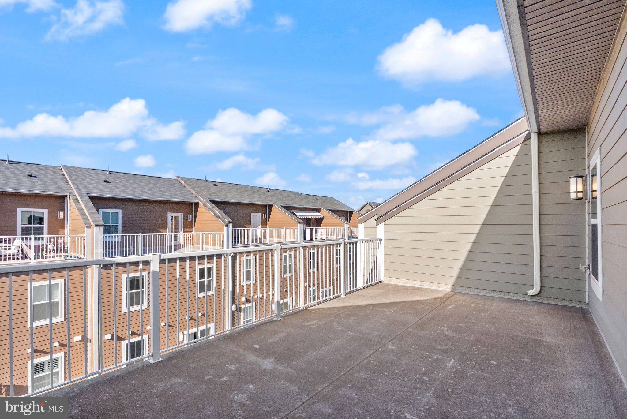 13650 AIR AND SPACE MUSEUM PARKWAY