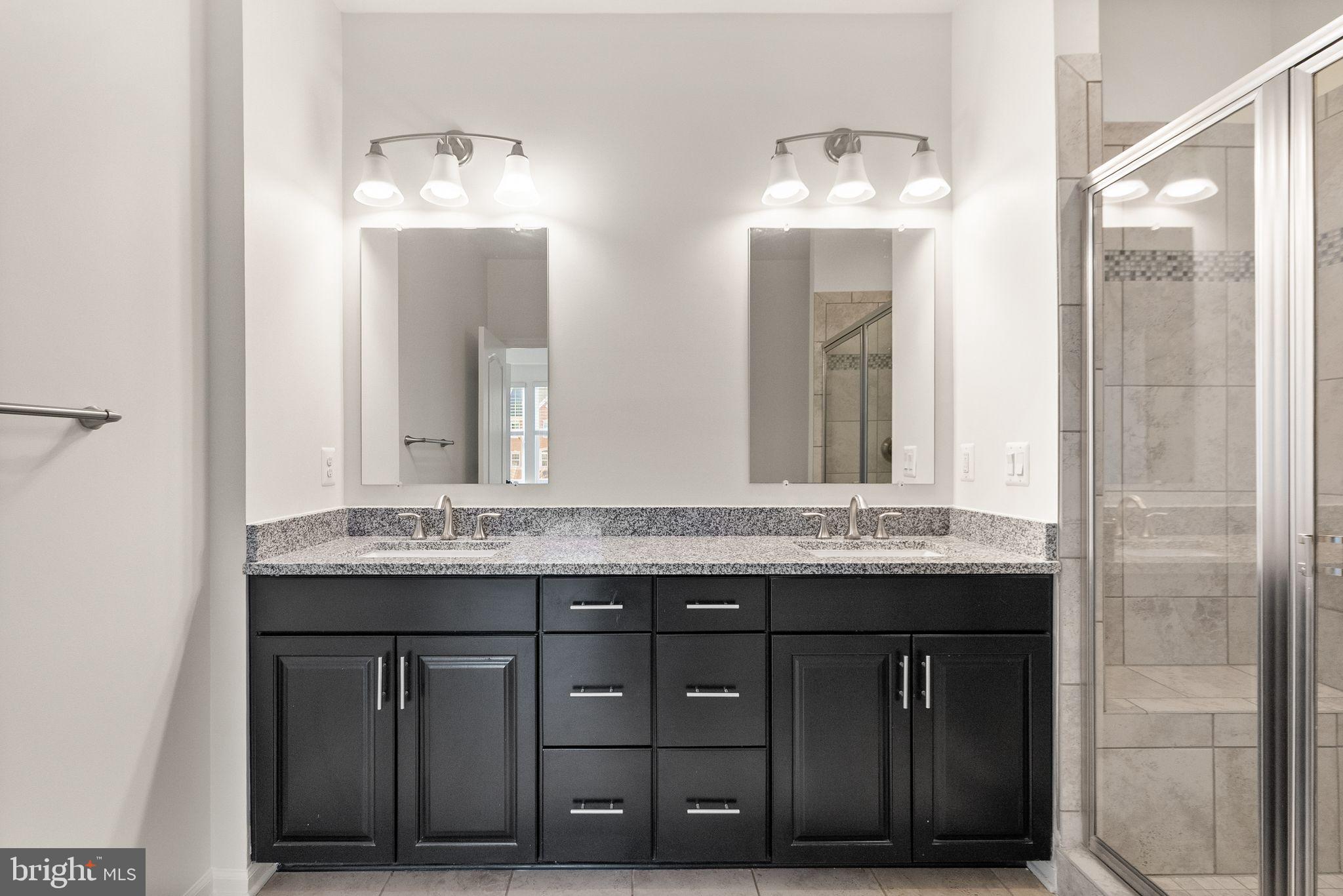 13650 AIR AND SPACE MUSEUM PARKWAY