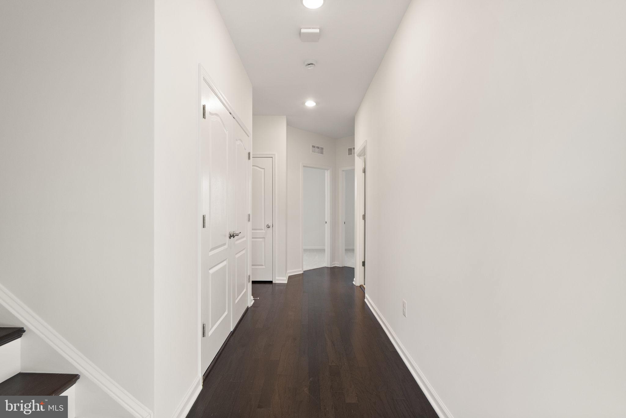 13650 AIR AND SPACE MUSEUM PARKWAY