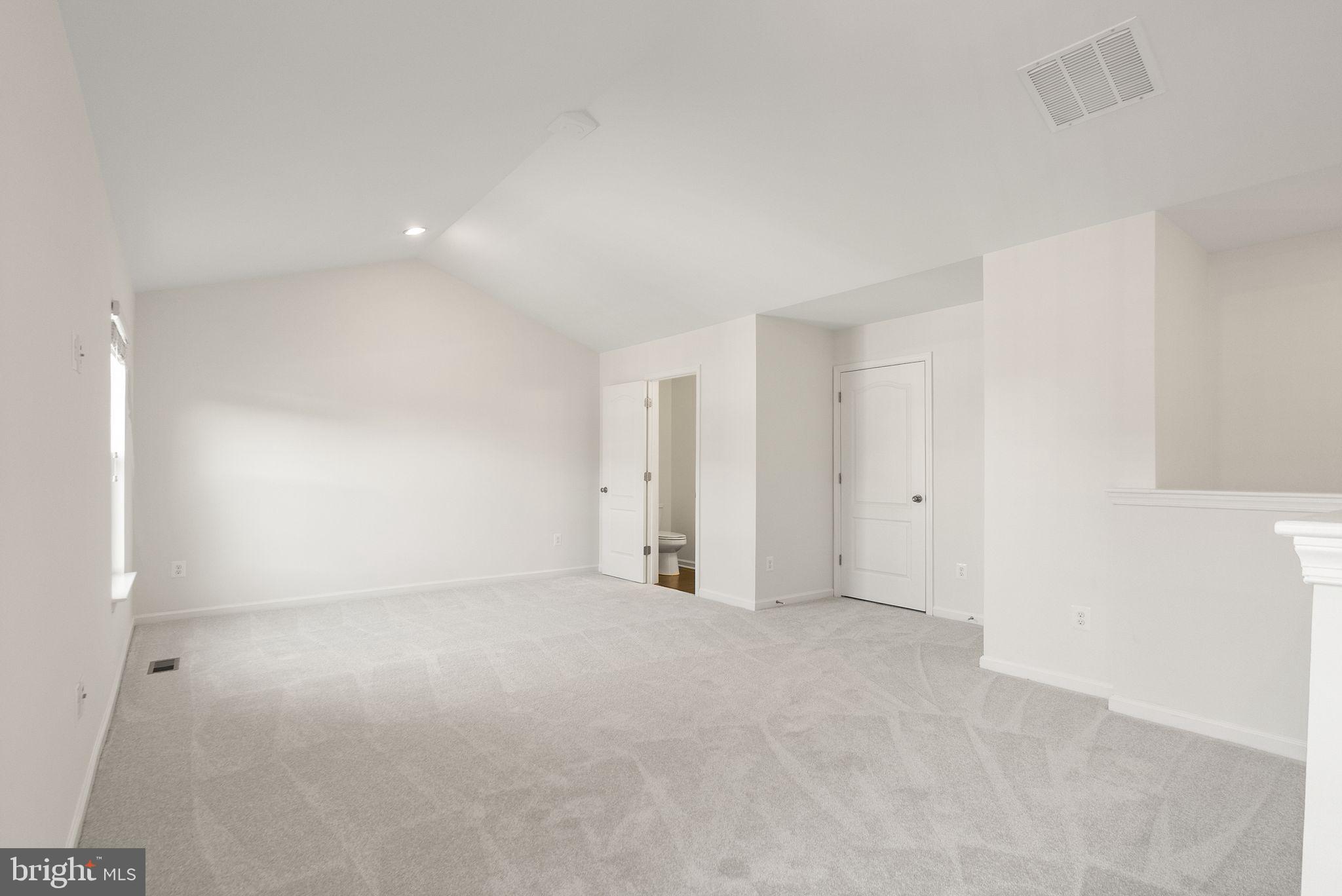 13650 AIR AND SPACE MUSEUM PARKWAY