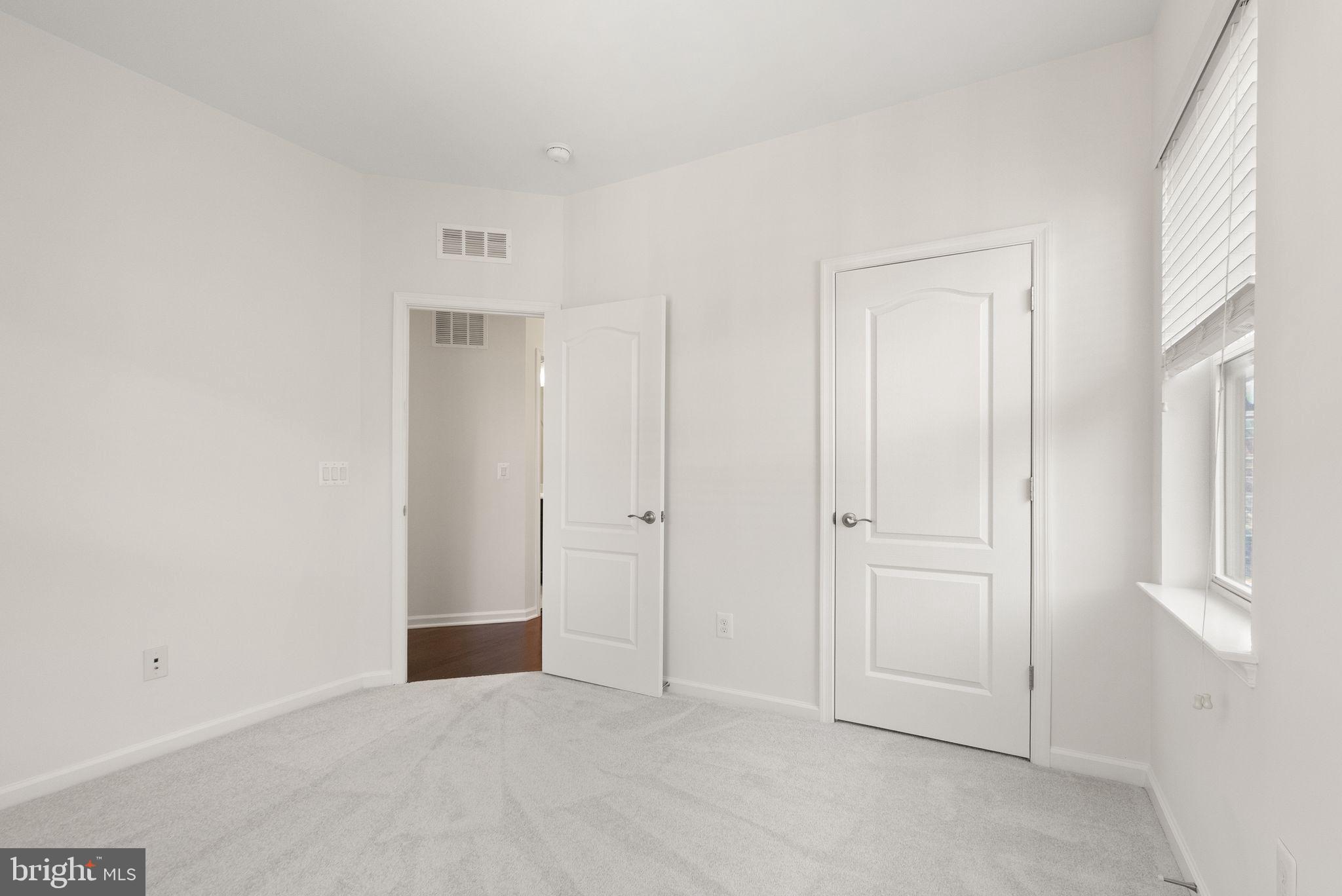 13650 AIR AND SPACE MUSEUM PARKWAY