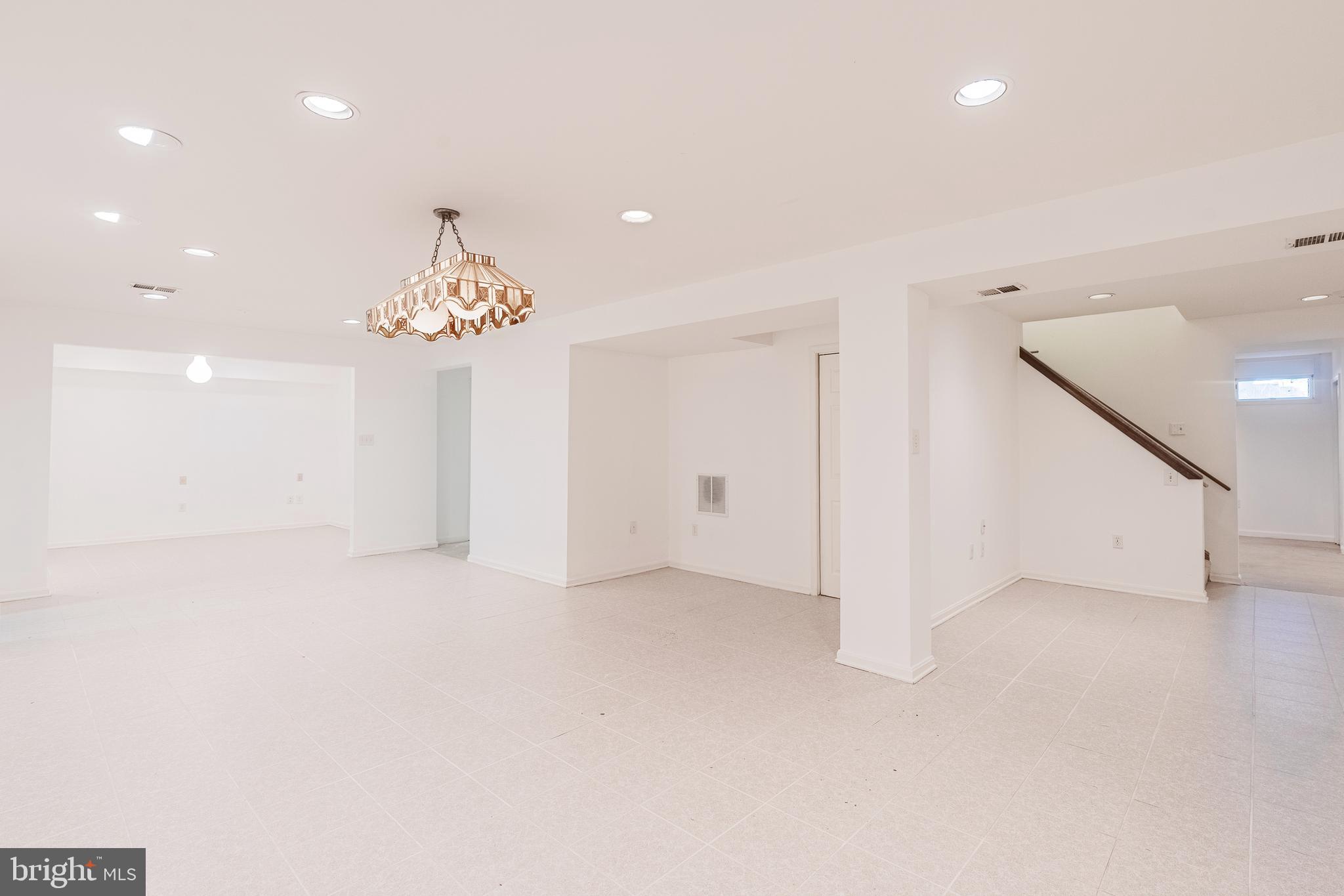 8454 TOLL HOUSE ROAD