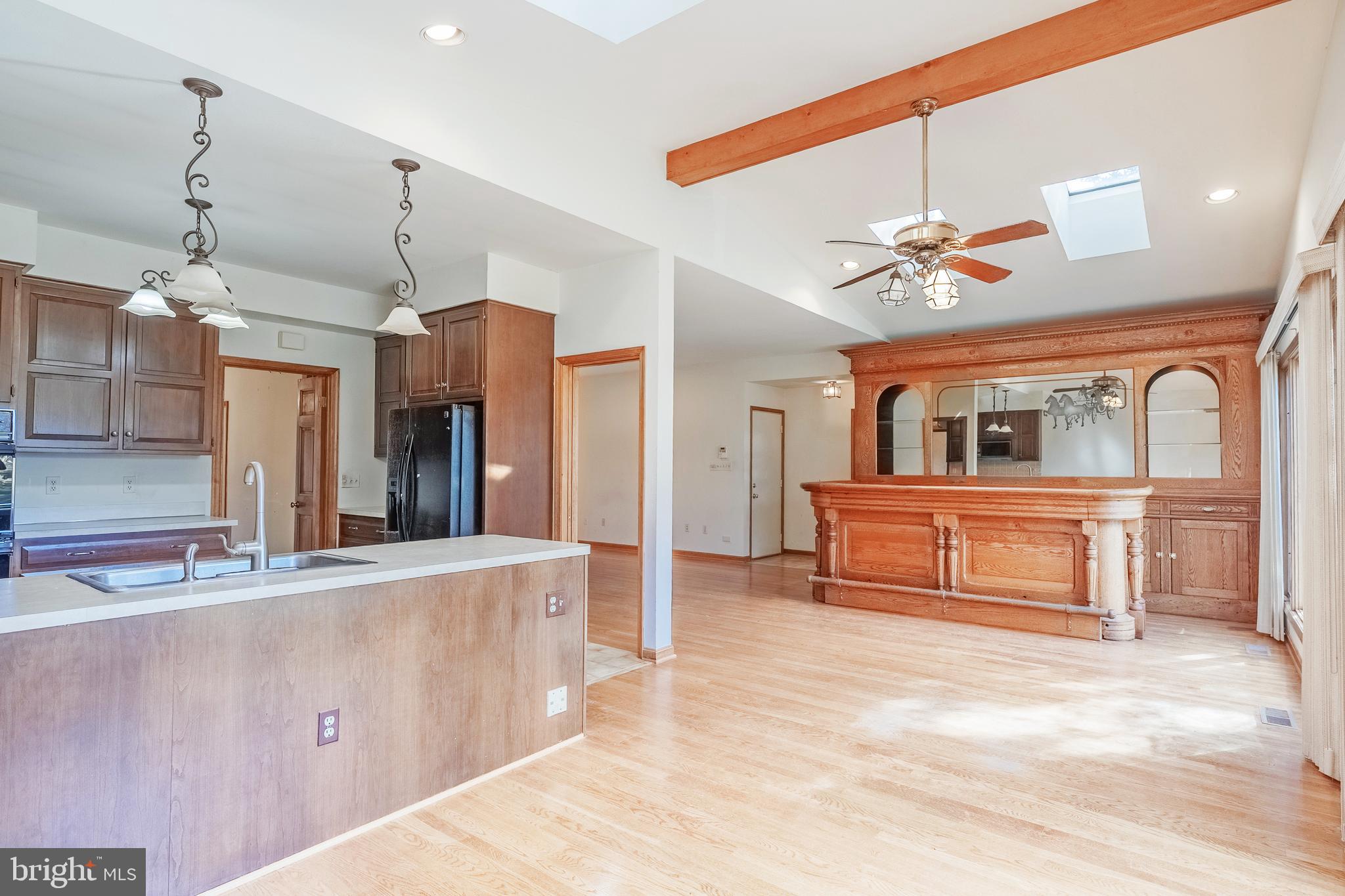 8454 TOLL HOUSE ROAD