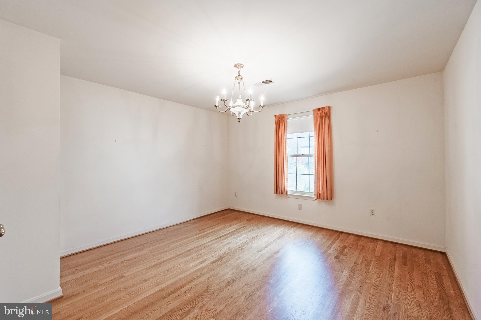 8454 TOLL HOUSE ROAD