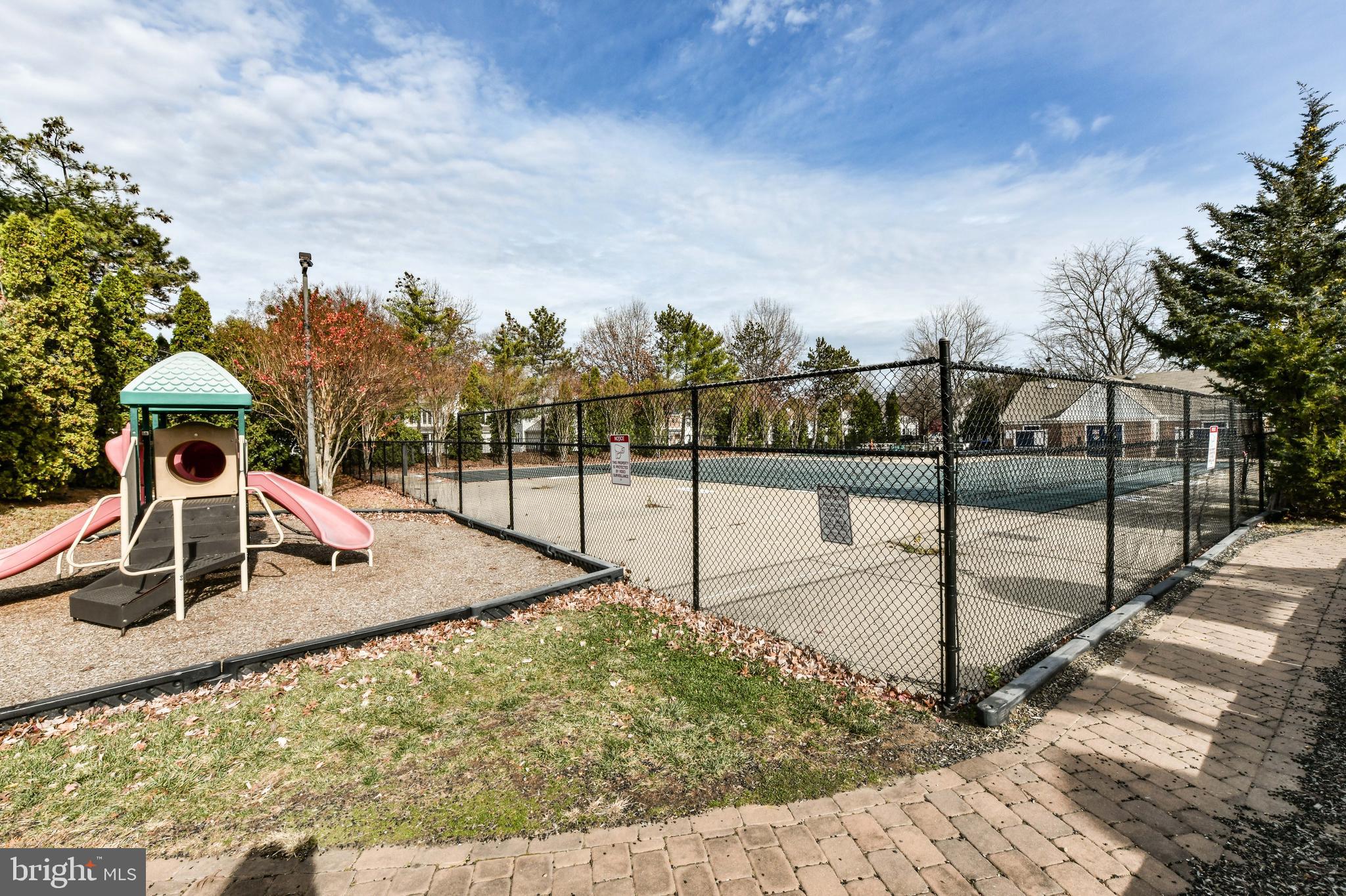 6601 THACKWELL WAY A