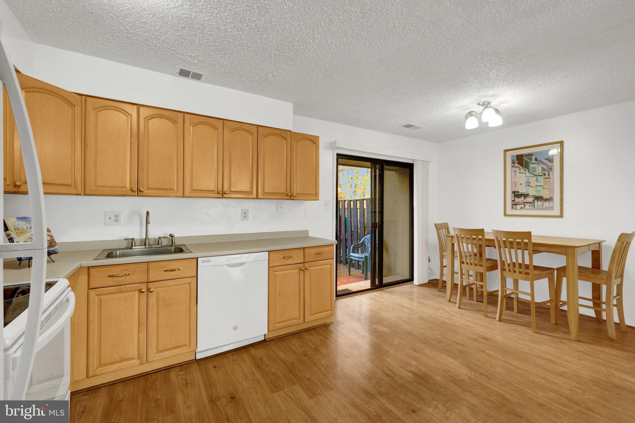 2142 CARTWRIGHT PLACE