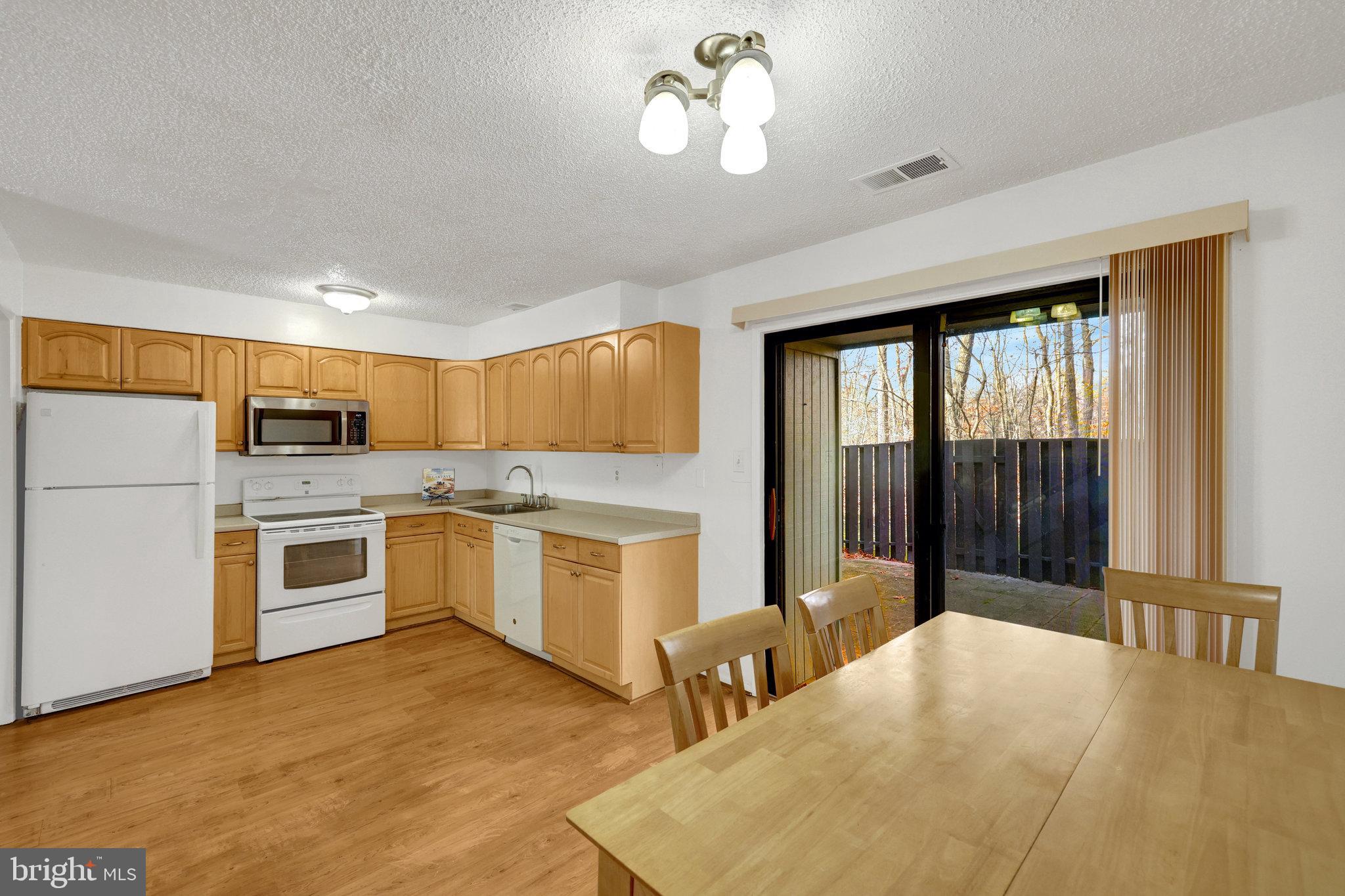 2142 CARTWRIGHT PLACE