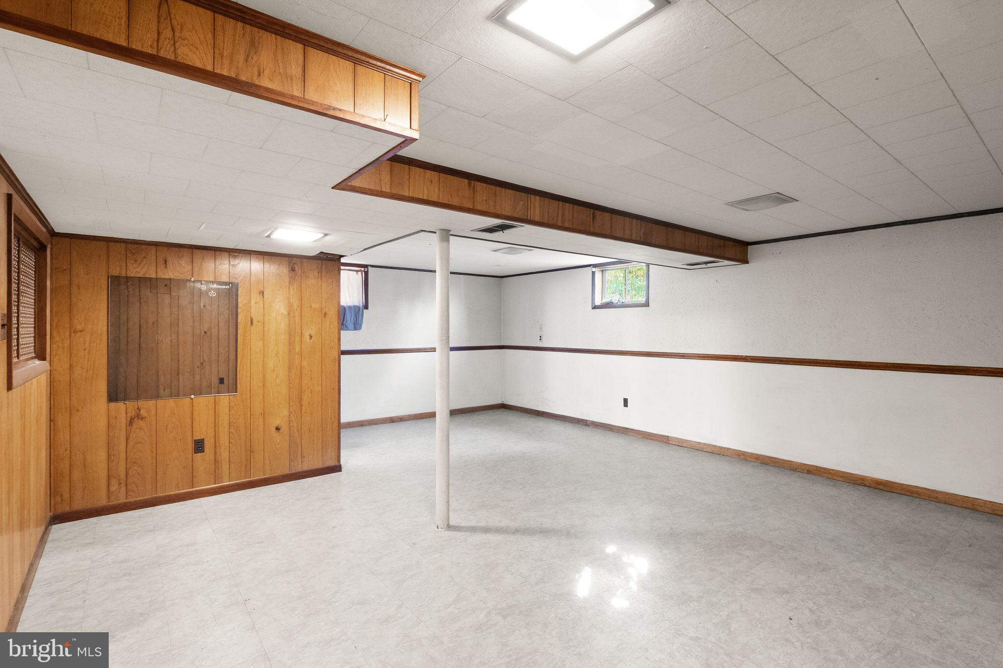 1412 PATRICK CIRCLE SW