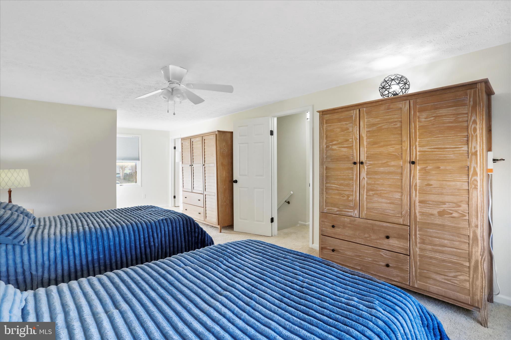 5435 TREE LINE DRIVE