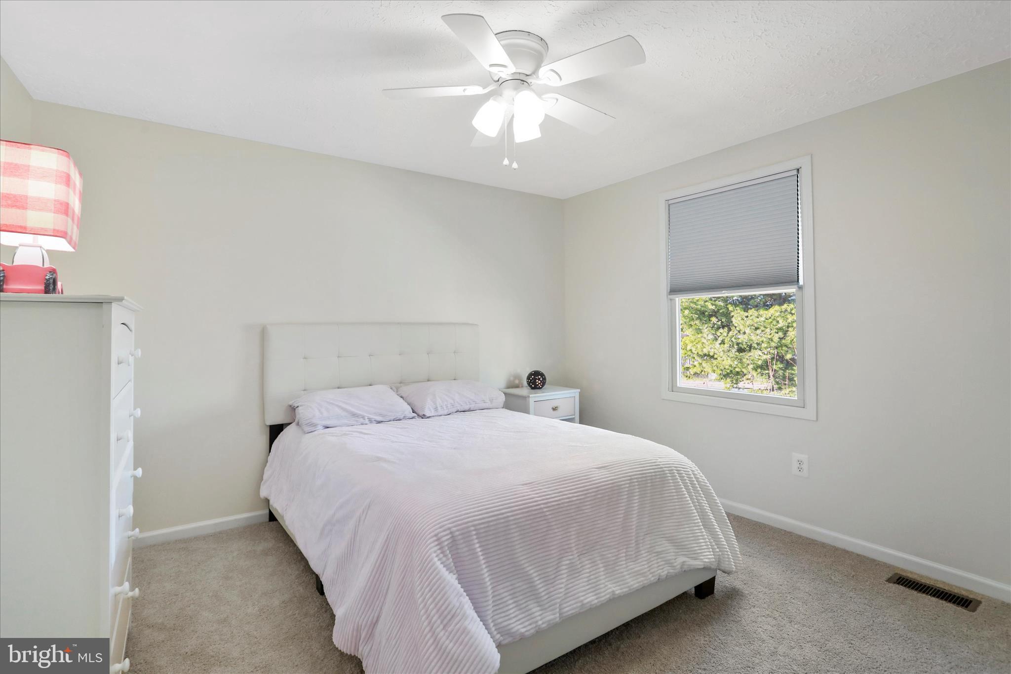 5435 TREE LINE DRIVE