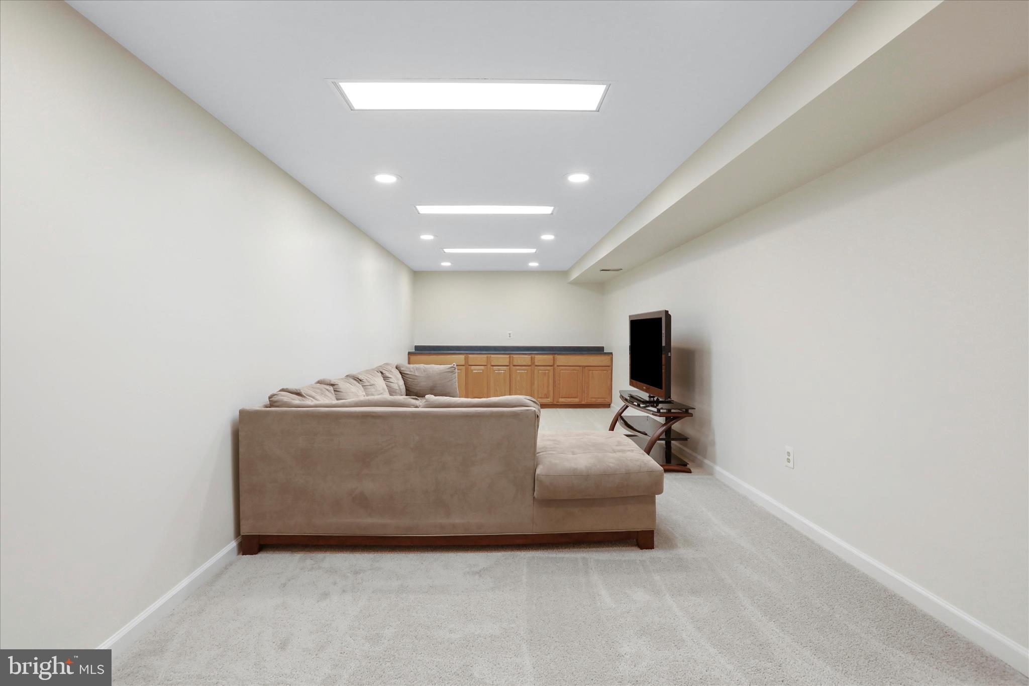 5435 TREE LINE DRIVE