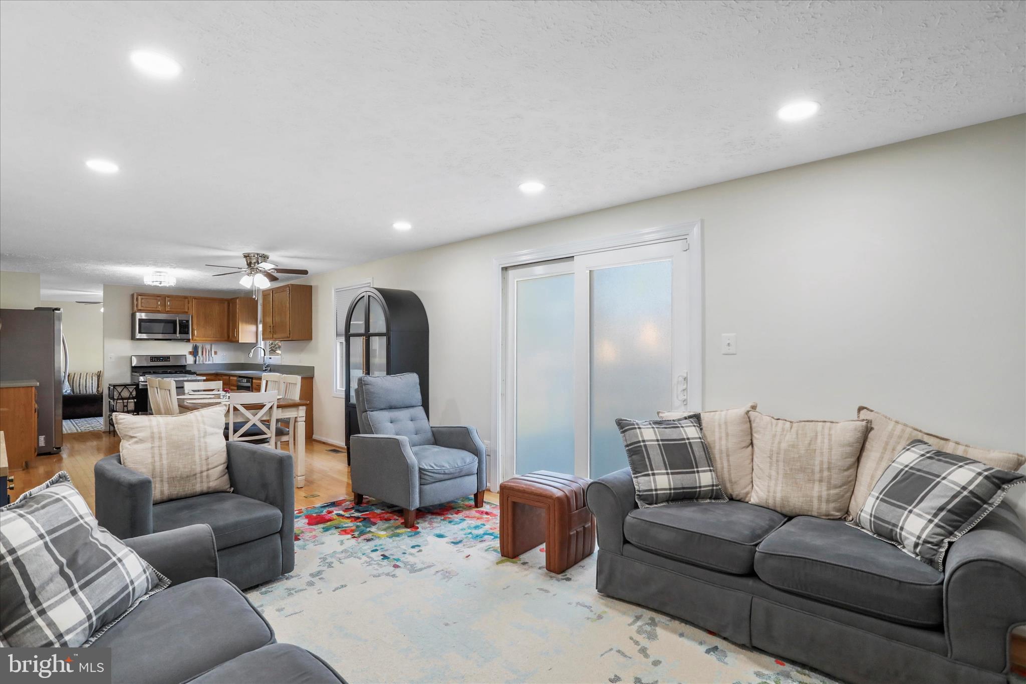 5435 TREE LINE DRIVE