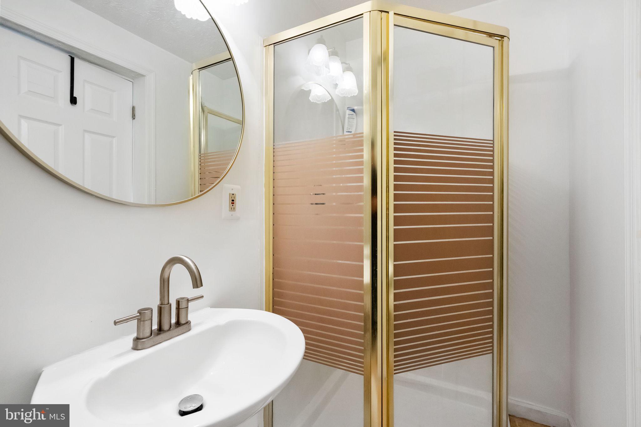 5703 OAK STAKE COURT