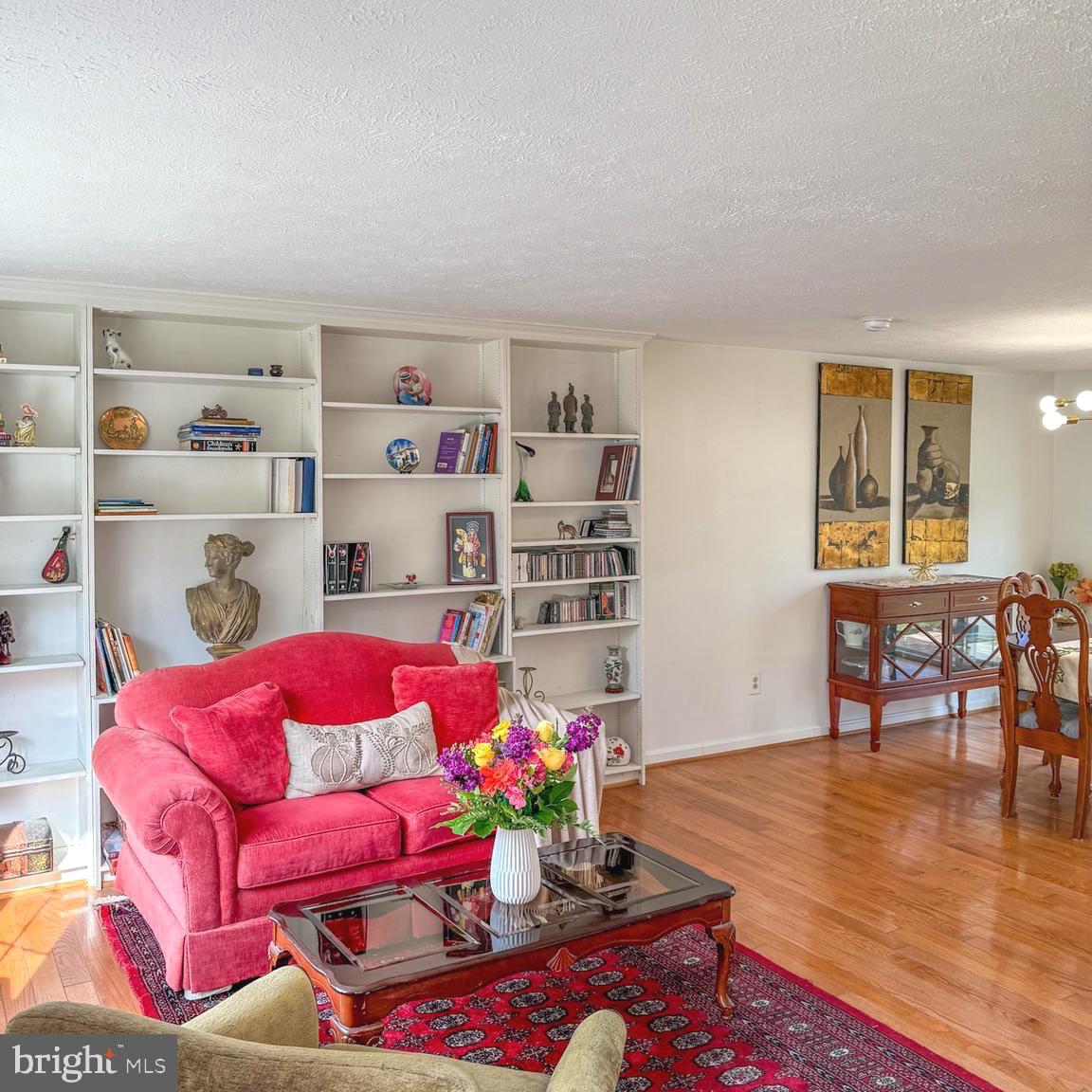 5703 OAK STAKE COURT