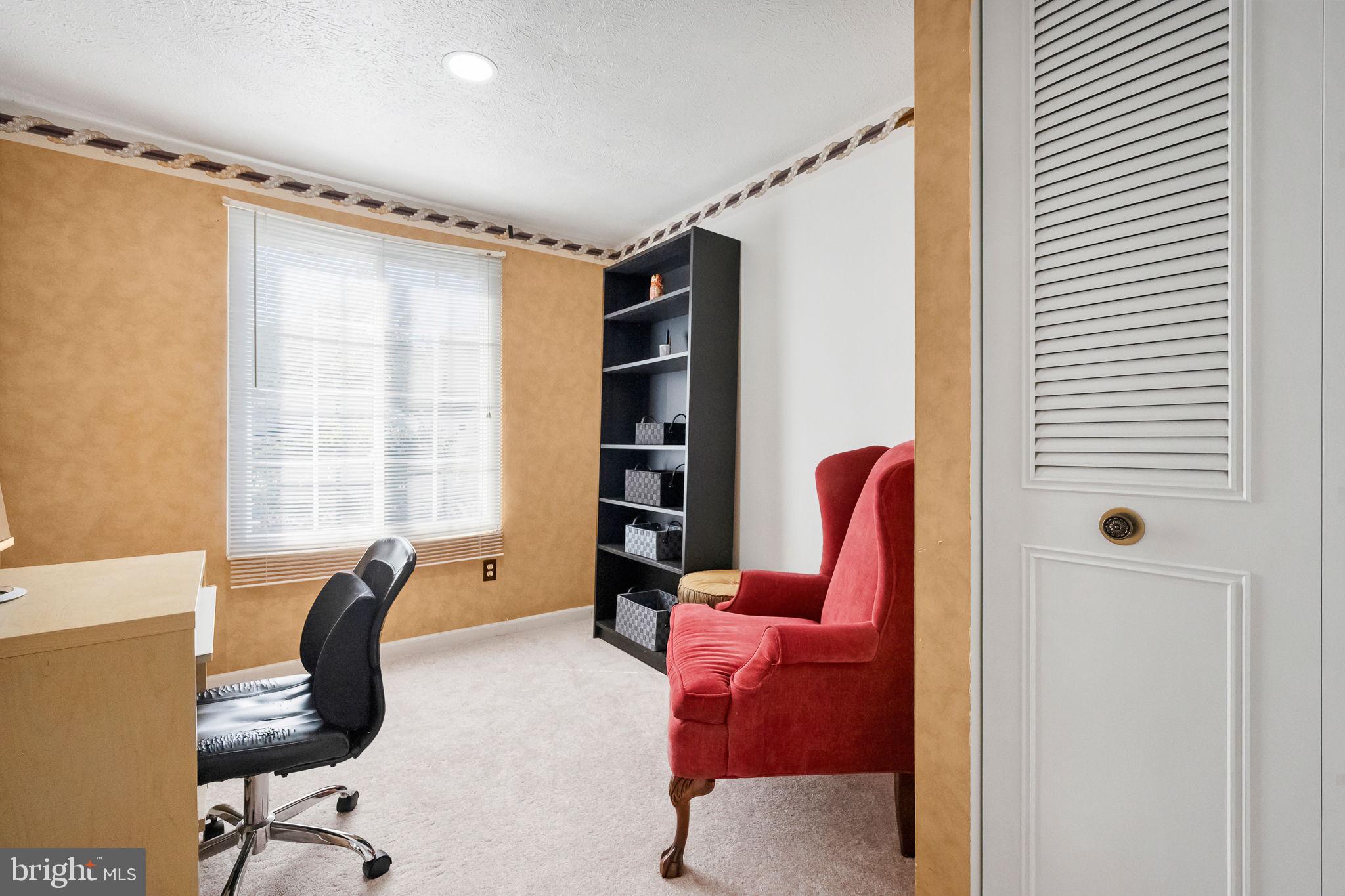 5703 OAK STAKE COURT