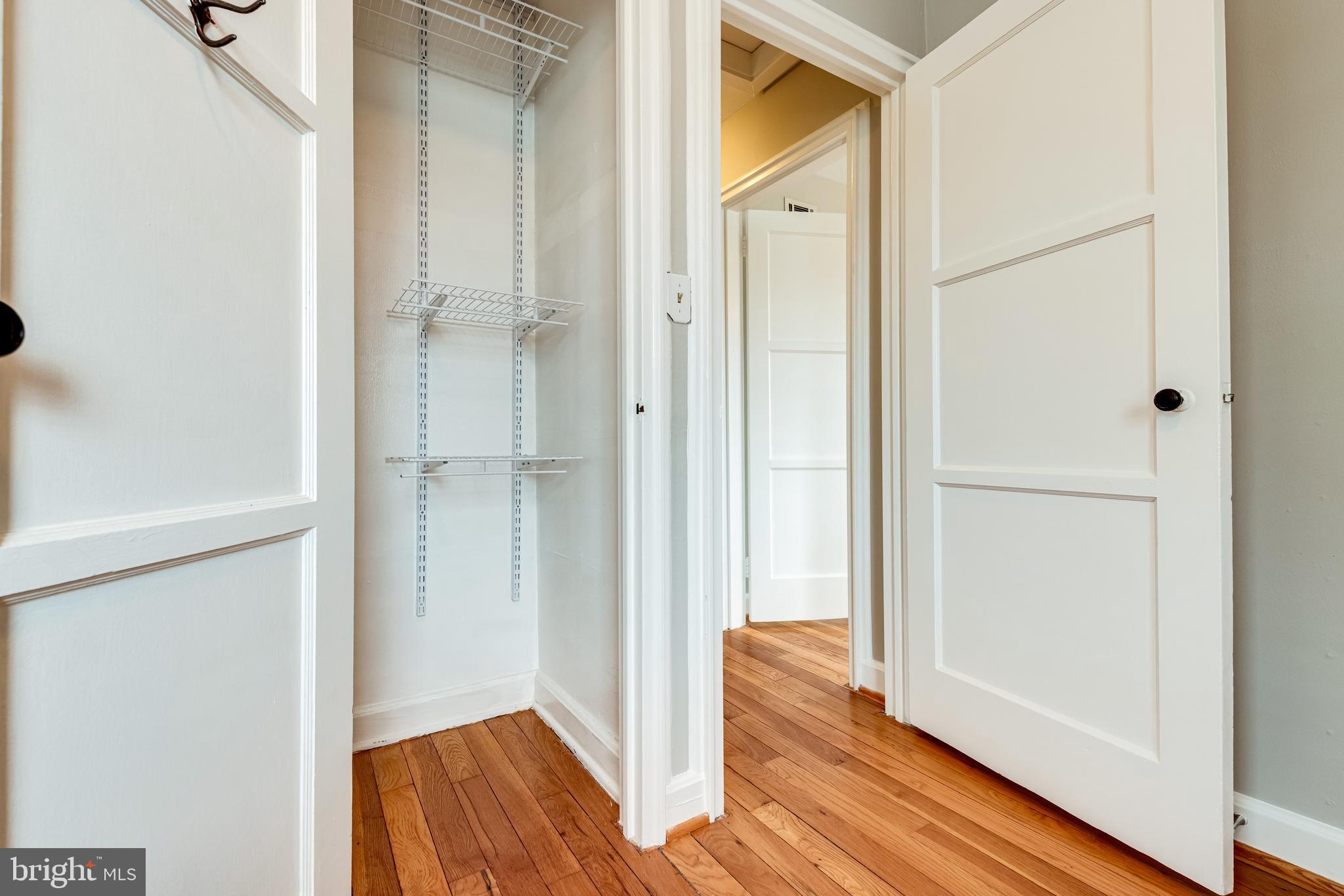 5809 MOUNT VERNON DRIVE