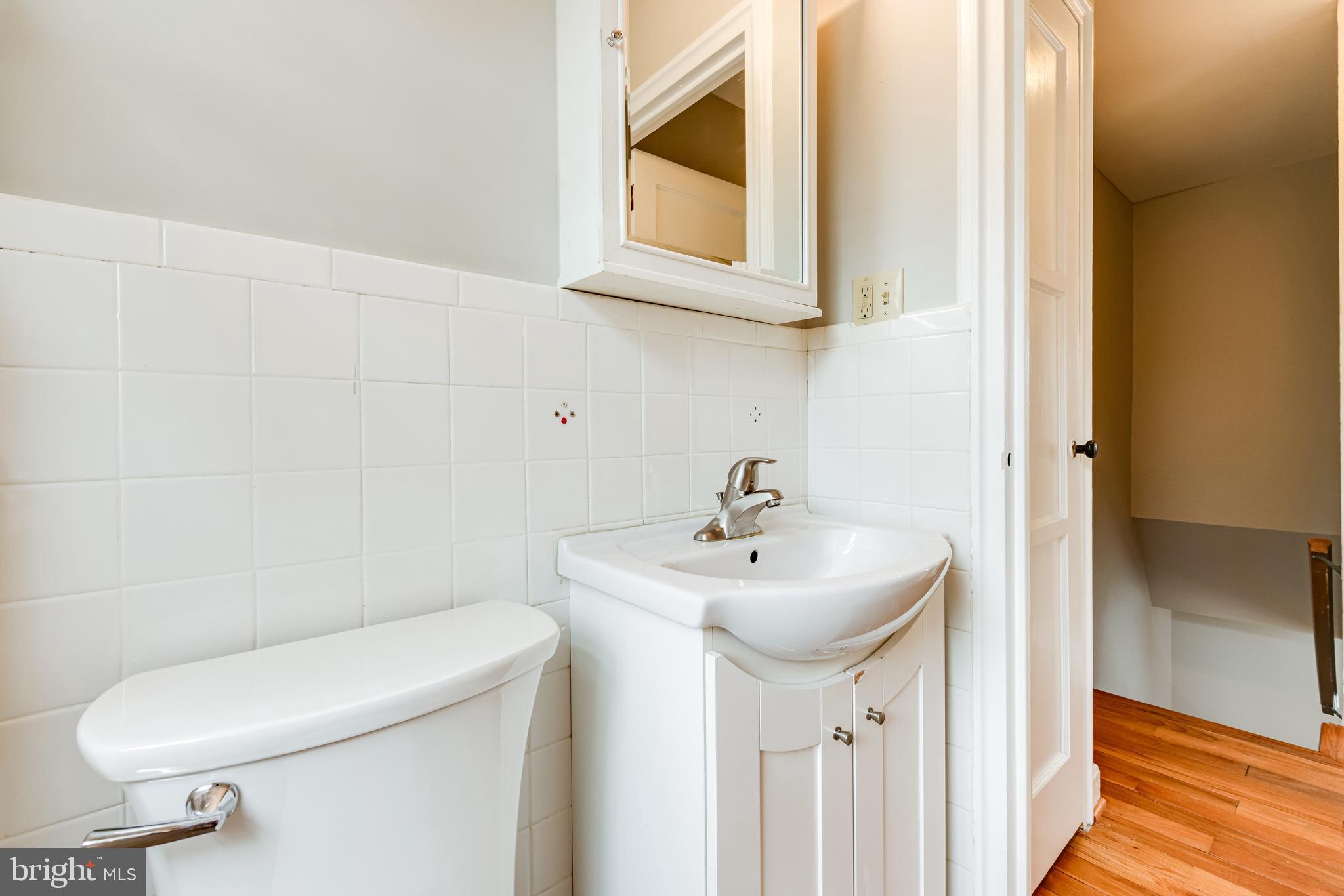 5809 MOUNT VERNON DRIVE