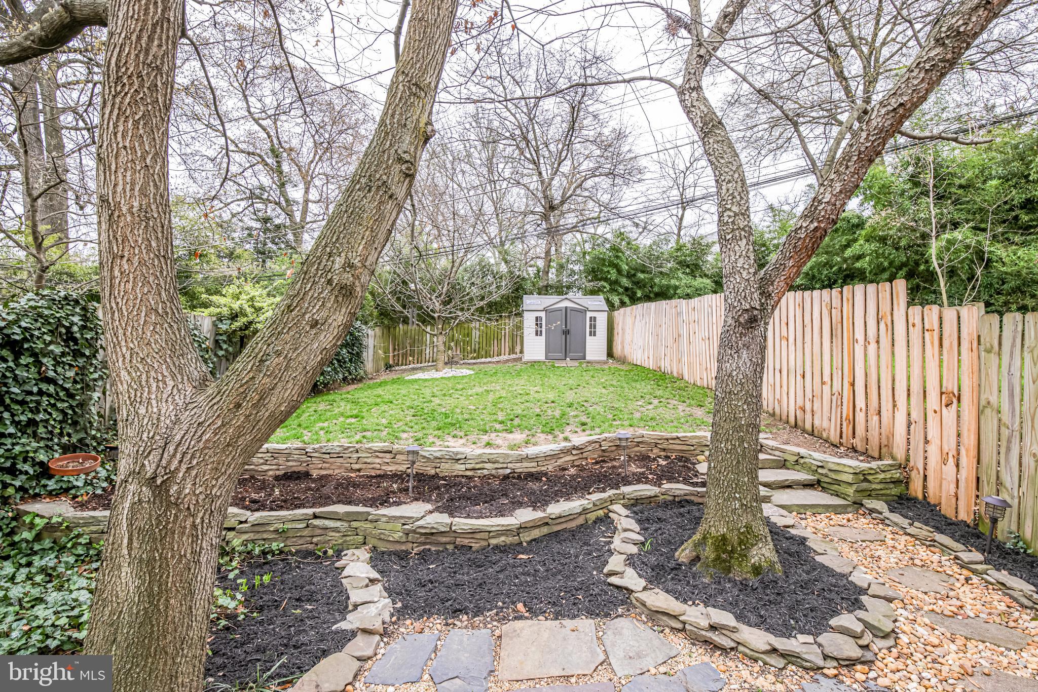 5809 MOUNT VERNON DRIVE