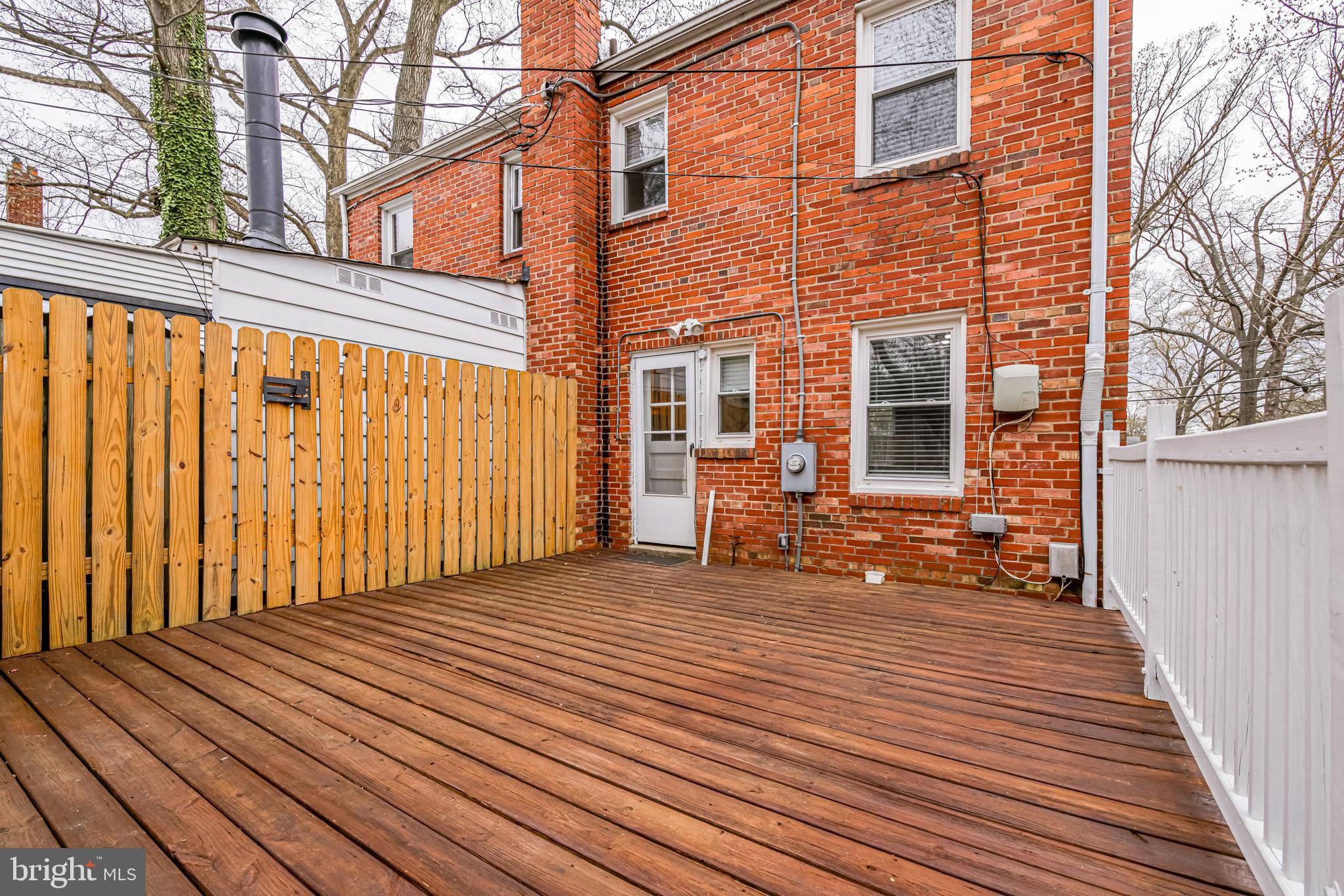 5809 MOUNT VERNON DRIVE