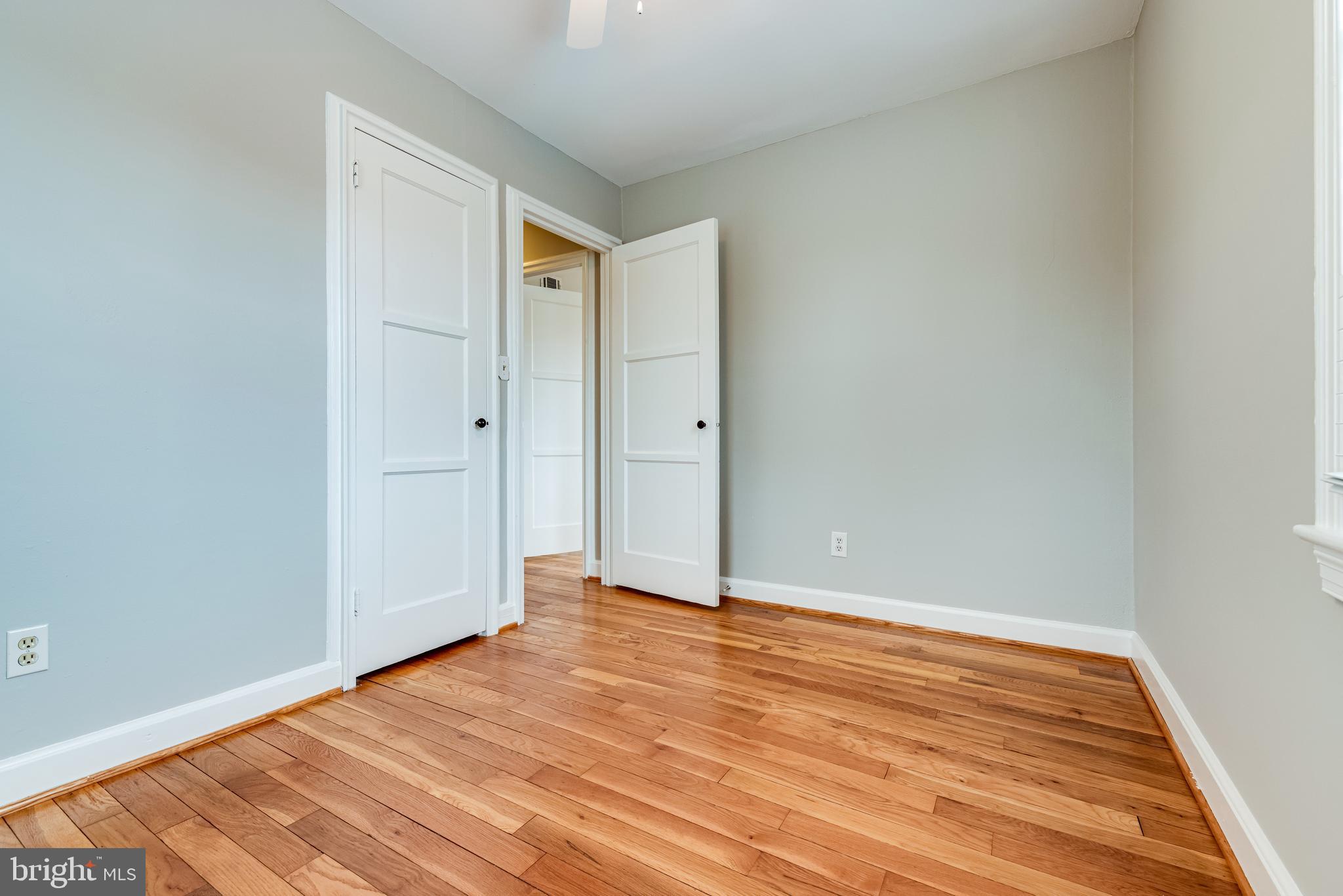 5809 MOUNT VERNON DRIVE