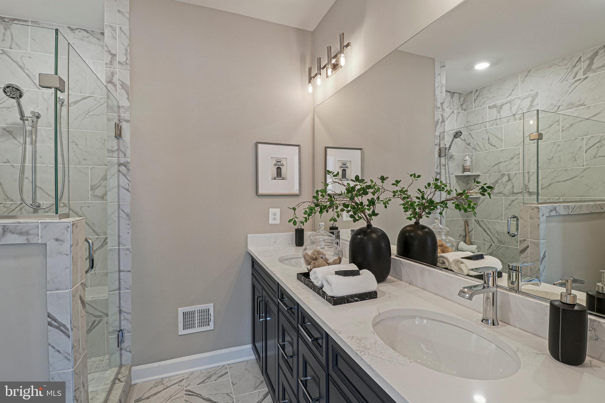 4410 FAIR LAKES COURT