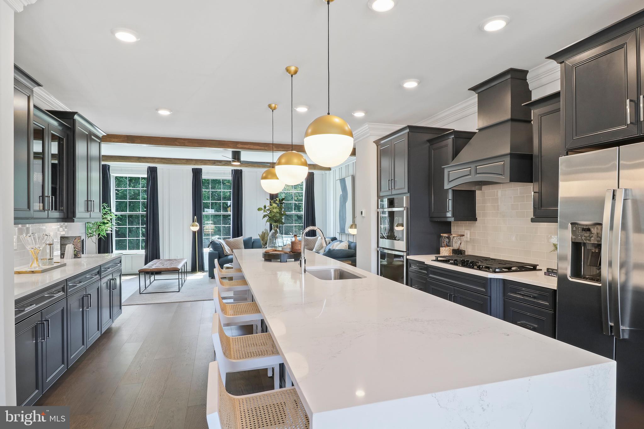 4410 FAIR LAKES COURT