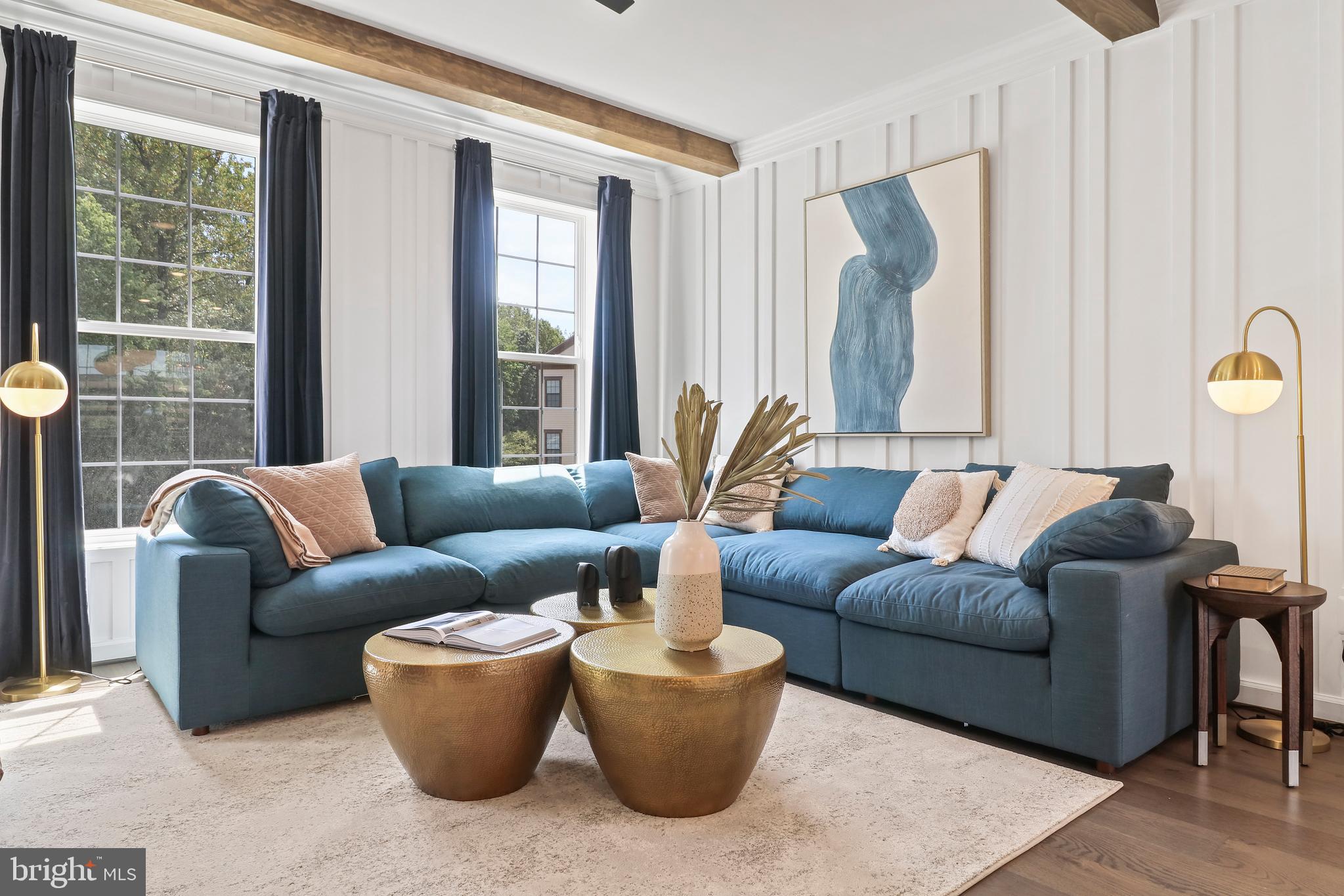 4410 FAIR LAKES COURT