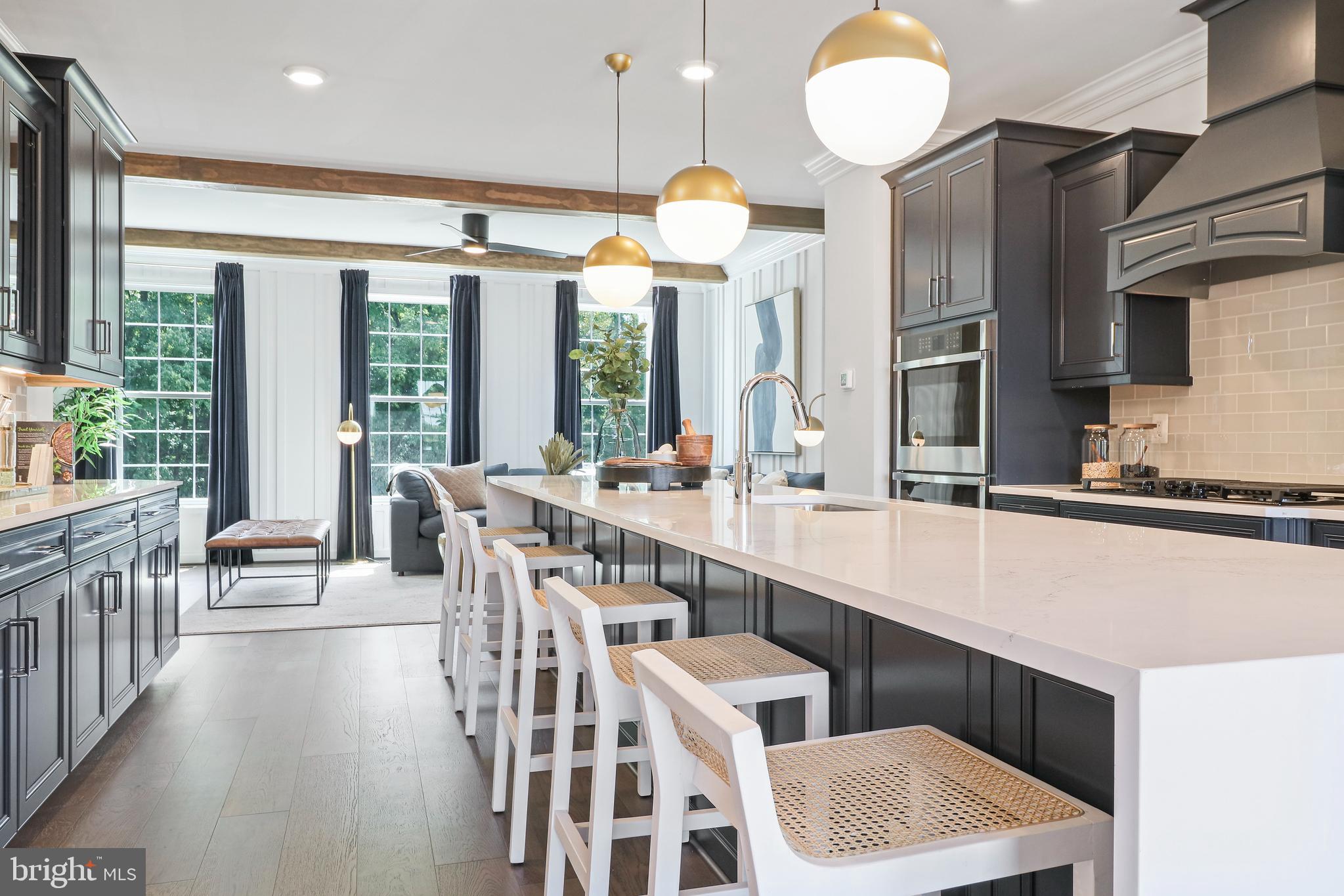 4410 FAIR LAKES COURT