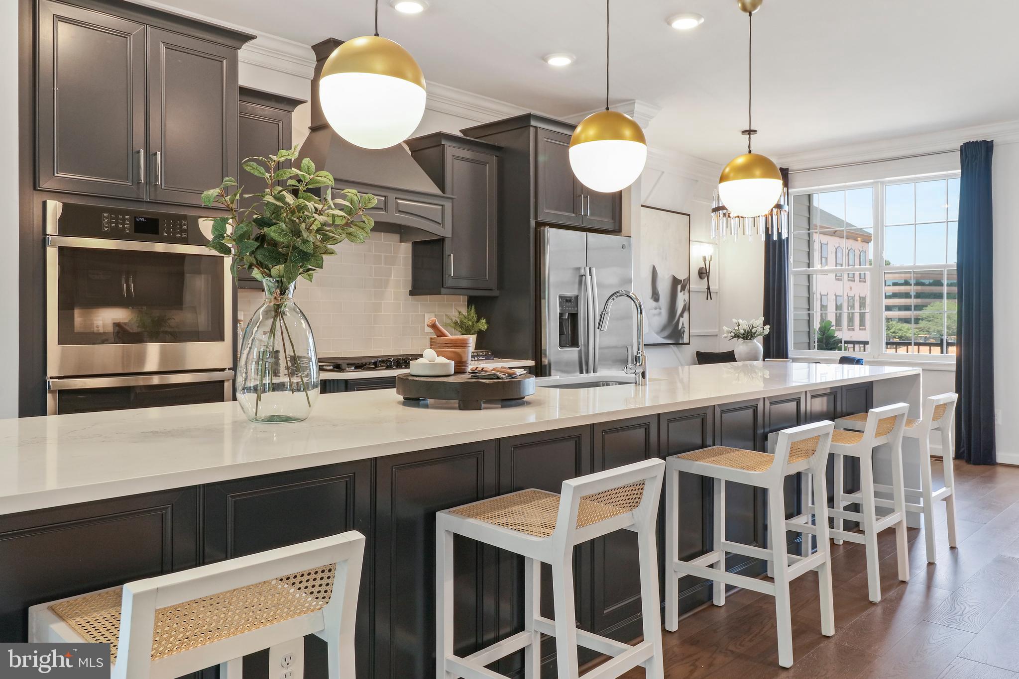 4410 FAIR LAKES COURT