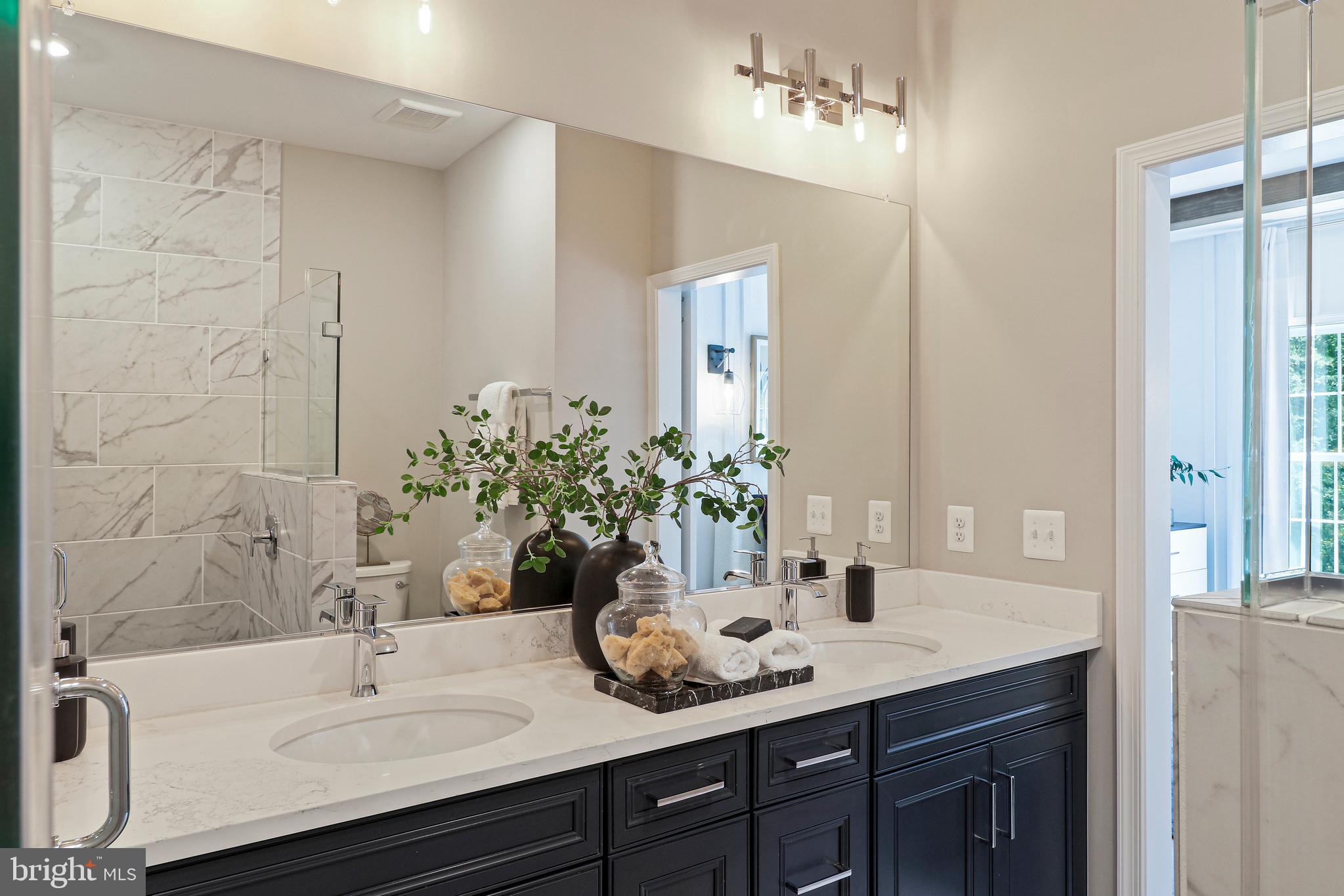 4410 FAIR LAKES COURT