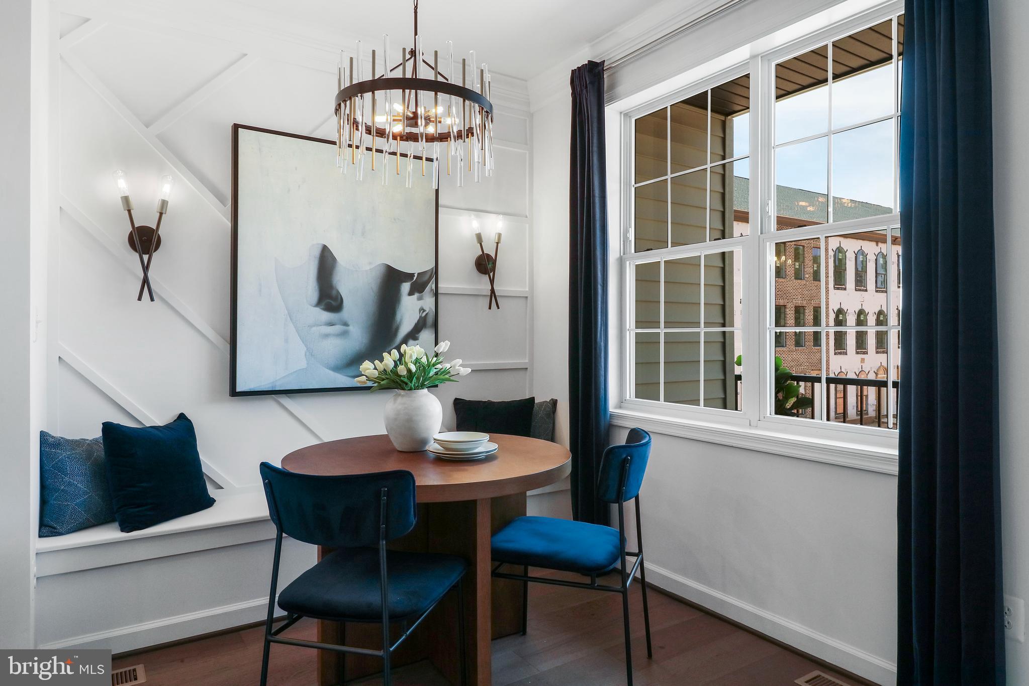 4410 FAIR LAKES COURT