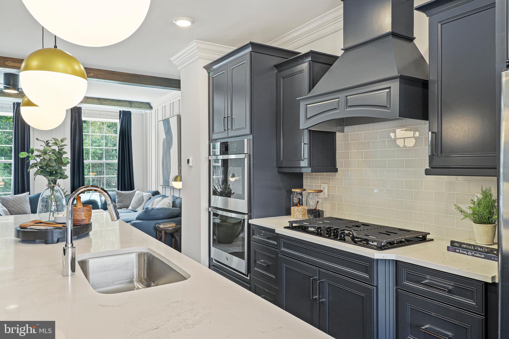 4410 FAIR LAKES COURT