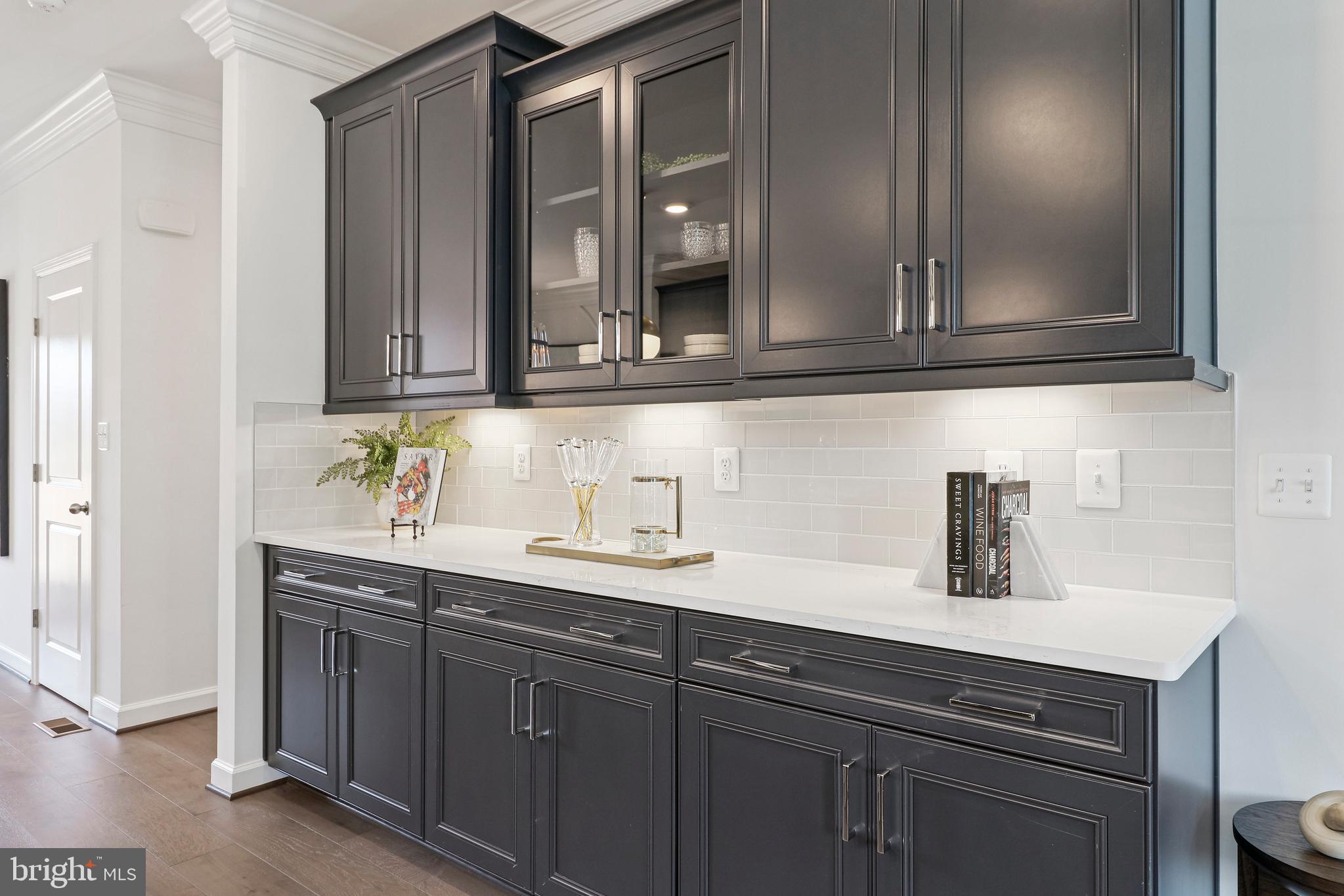 4410 FAIR LAKES COURT