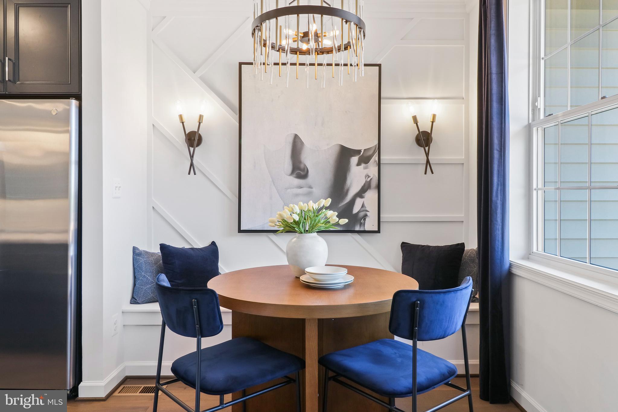 4410 FAIR LAKES COURT