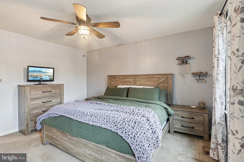 4068 CHAMPIONSHIP DRIVE H