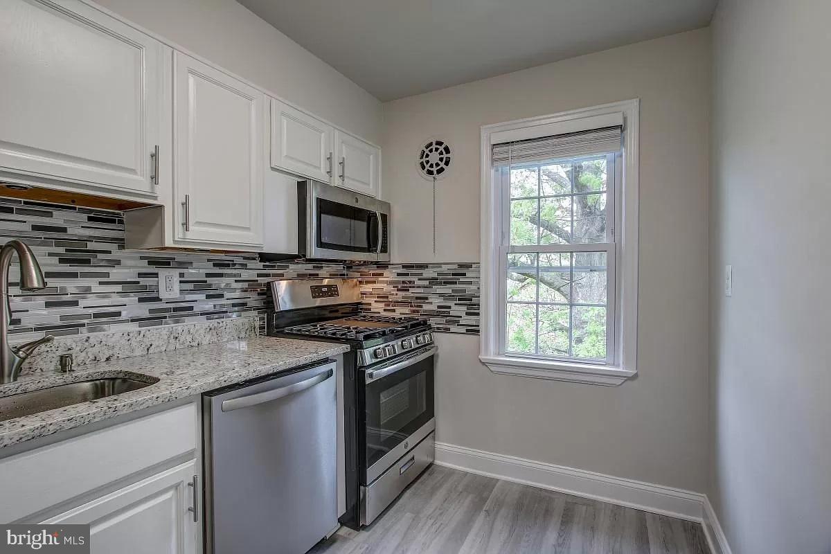 6610 E WAKEFIELD DRIVE C2